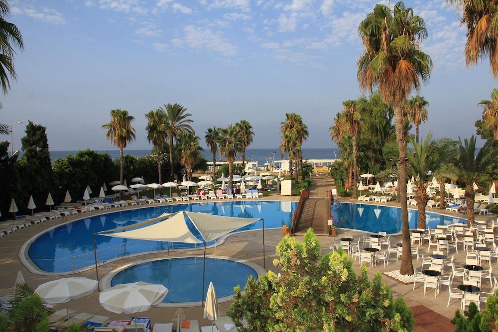 Club Kastalia Holiday Village Konaklı Exterior foto